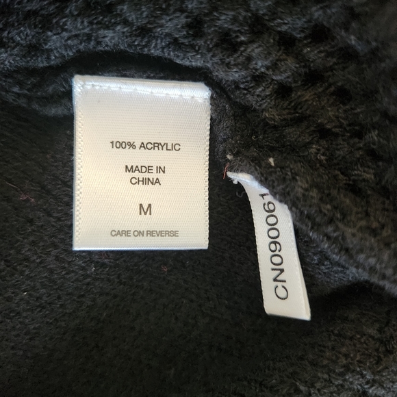 Soho New York & Company Black Sweater Size Medium 💖 - Picture 6 of 6